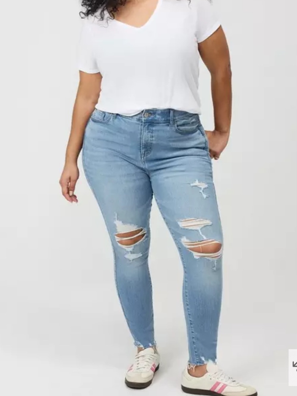 torrid feel the fit Light Blue Ripped Skinny Jeans